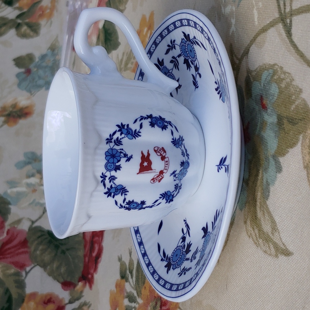 RMS Titanic Authentic Replica White Star Line Teacup and Saucer Set Blue Floral